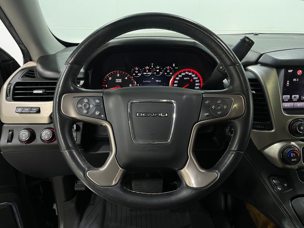 2016 GMC Yukon Image 24