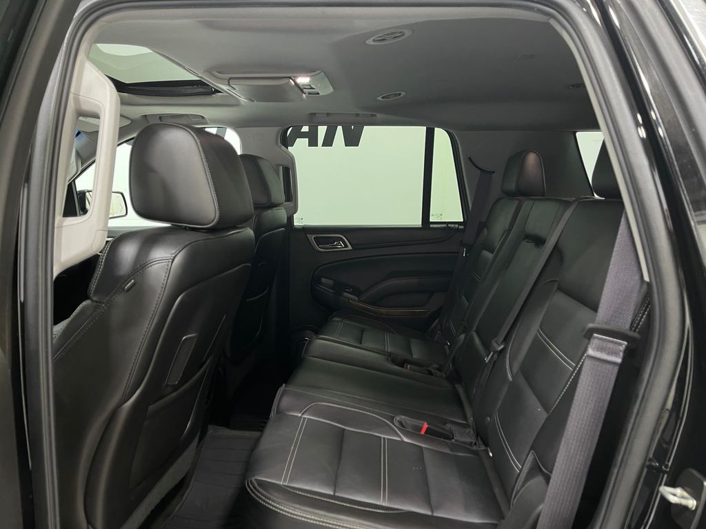 2016 GMC Yukon Image 32