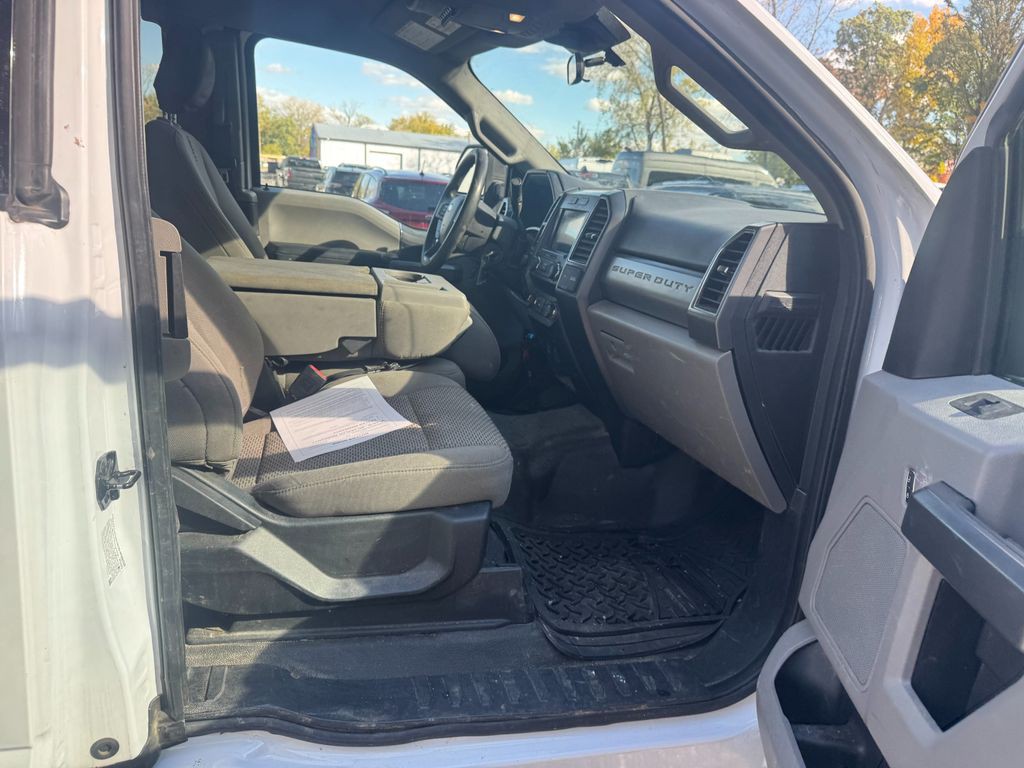 2020 Ford F-350 Image 7