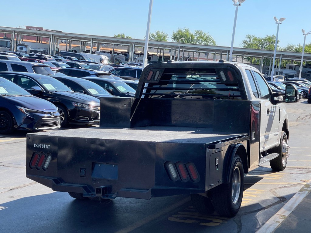 2020 Ford F-350 Image 3