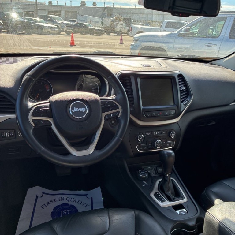 2018 Jeep Cherokee Image 8