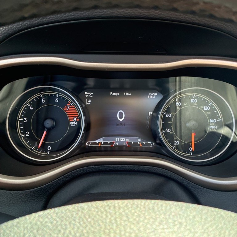 2018 Jeep Cherokee Image 9