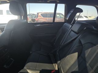 2017 Mercedes-Benz GLS-Class Image 9