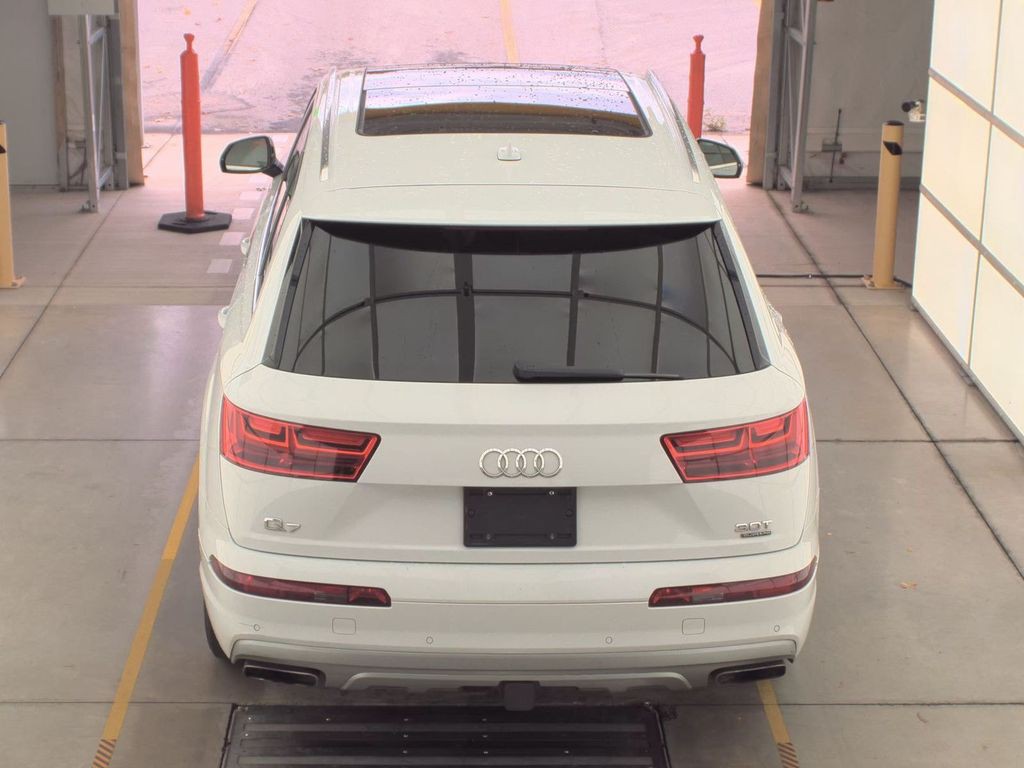 2018 Audi Q7 Image 5
