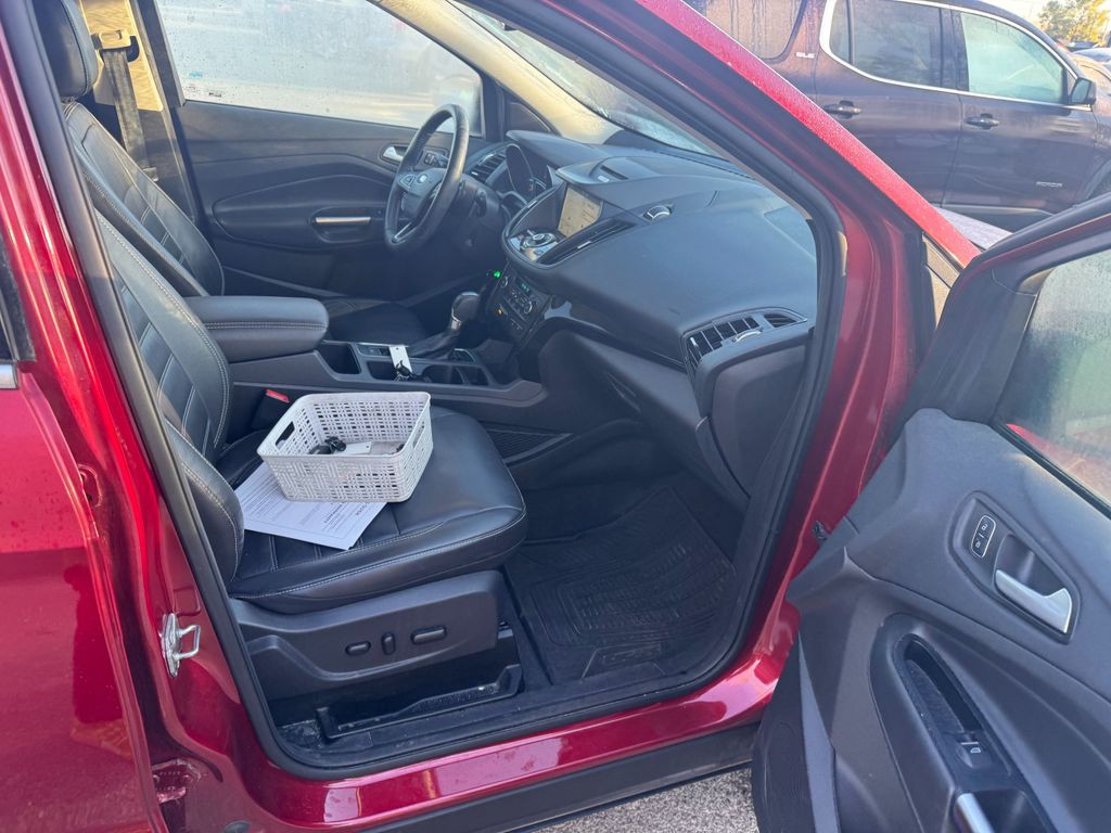 2017 Ford Escape Image 5