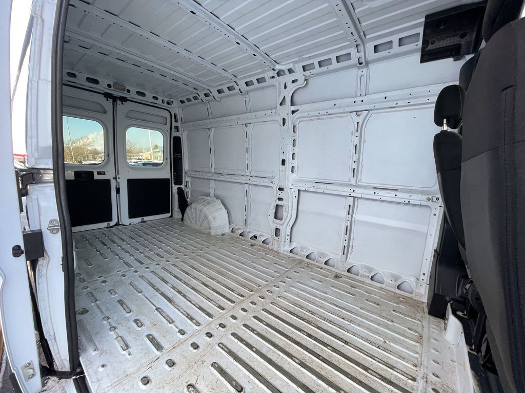 2023 RAM Promaster Image 28