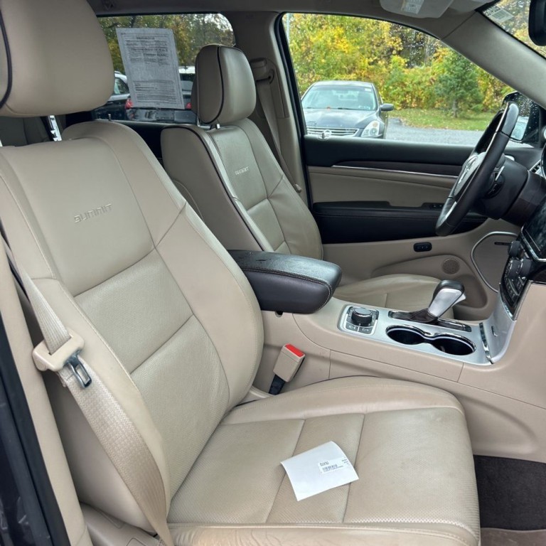 2021 Jeep Grand Cherokee Image 8