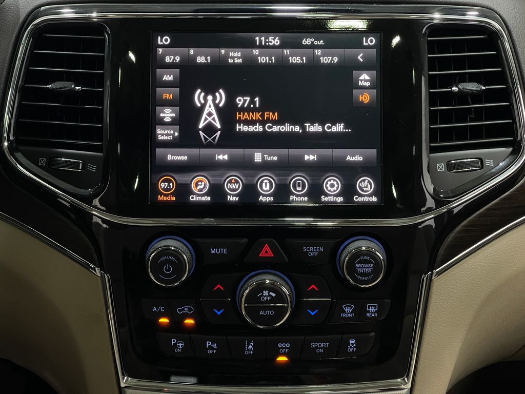 2021 Jeep Grand Cherokee Image 26