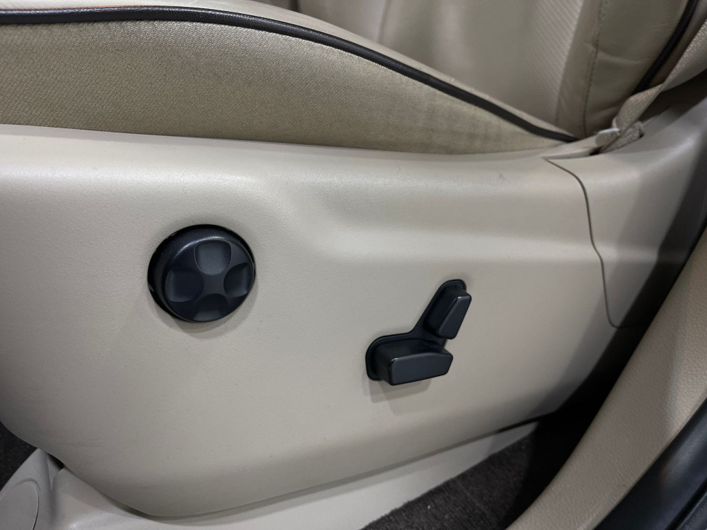 2021 Jeep Grand Cherokee Image 17