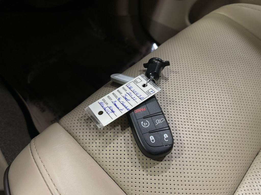 2021 Jeep Grand Cherokee Image 38