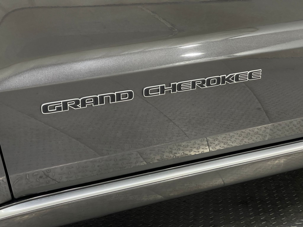 2021 Jeep Grand Cherokee Image 40