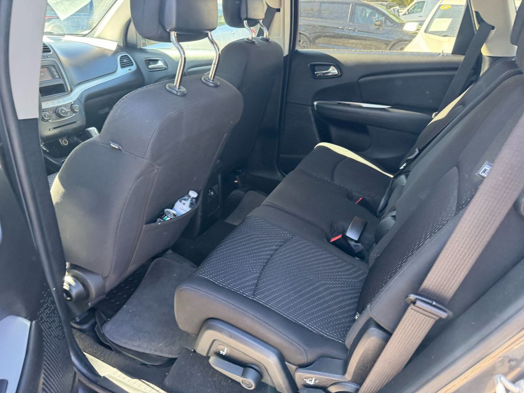 2018 Dodge Journey Image 9
