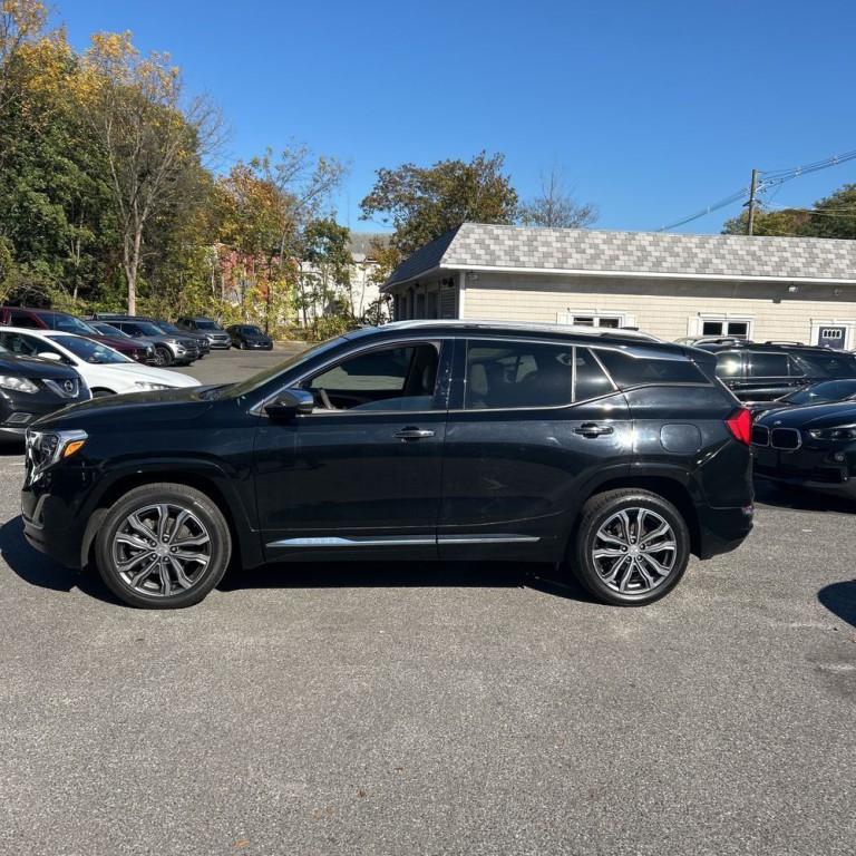 2018 GMC Terrain Image 4