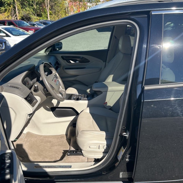 2018 GMC Terrain Image 7