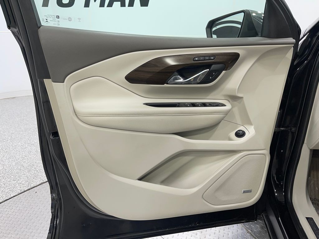 2018 GMC Terrain Image 14