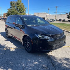 Image for 2018 Chrysler Pacifica Limited ID: 6946270