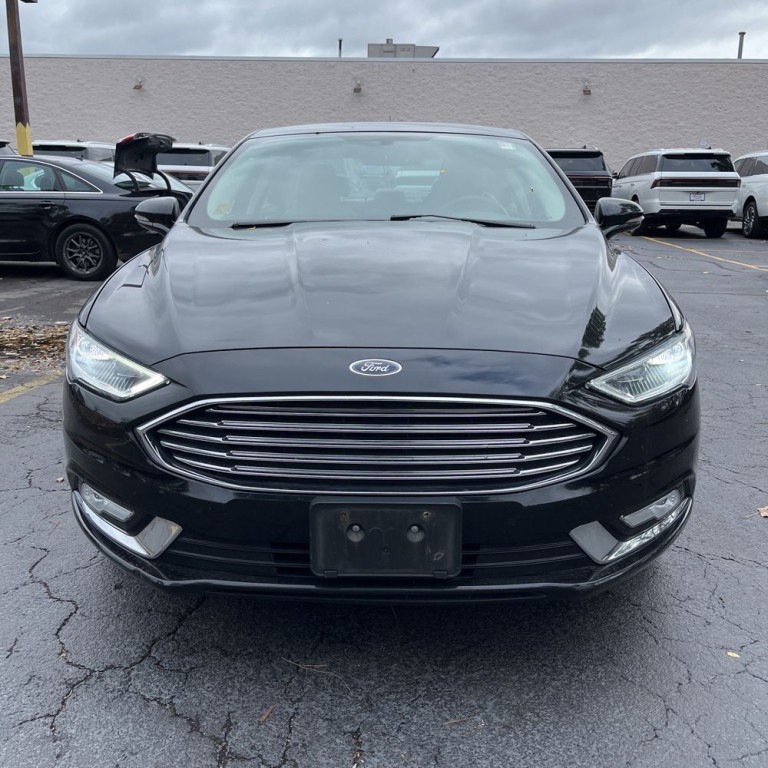 2017 Ford Fusion Image 2