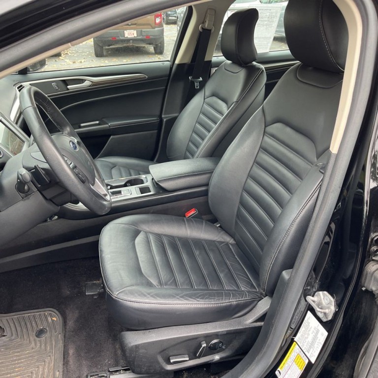 2017 Ford Fusion Image 8