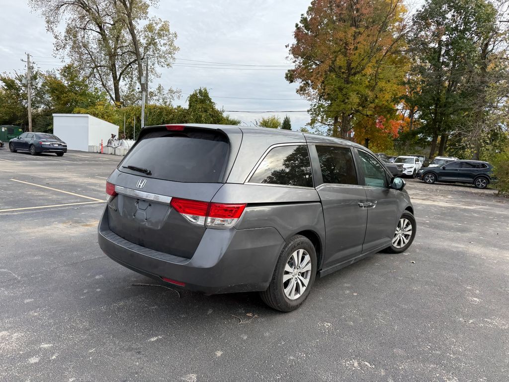 2017 Honda Odyssey Image 4