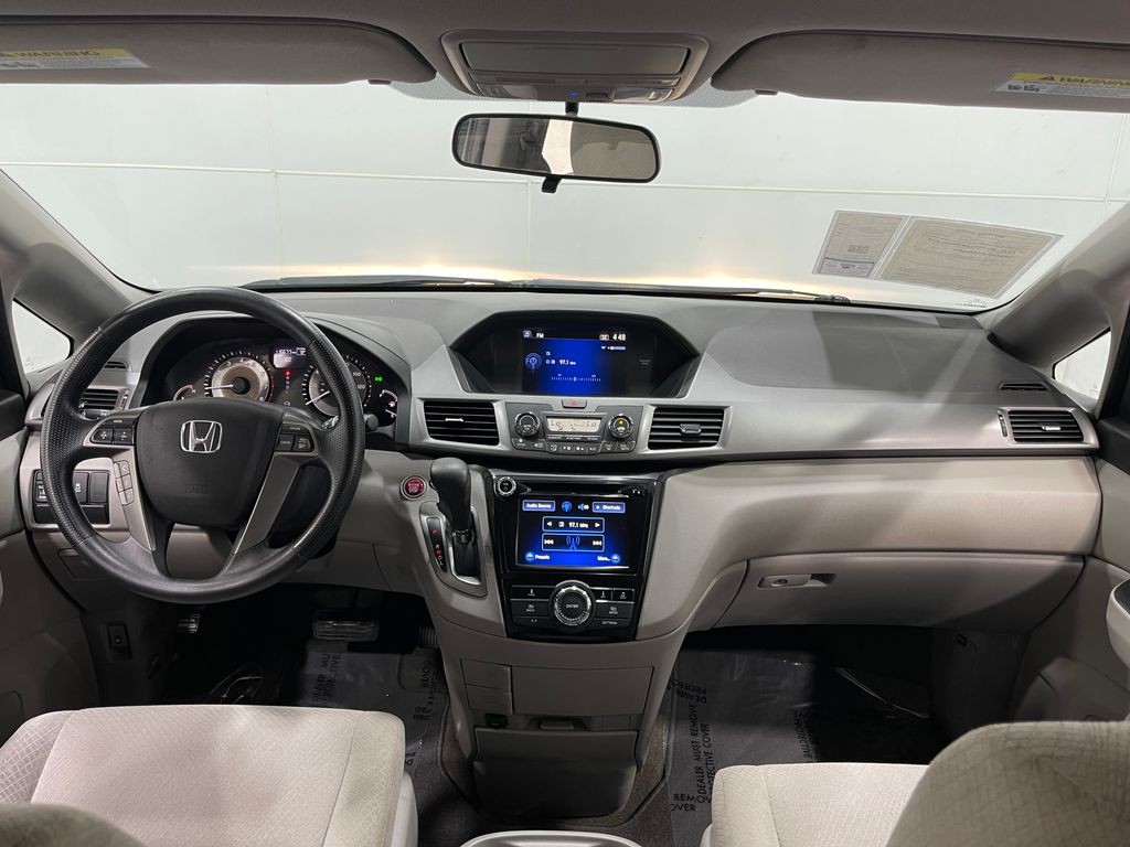 2017 Honda Odyssey Image 17