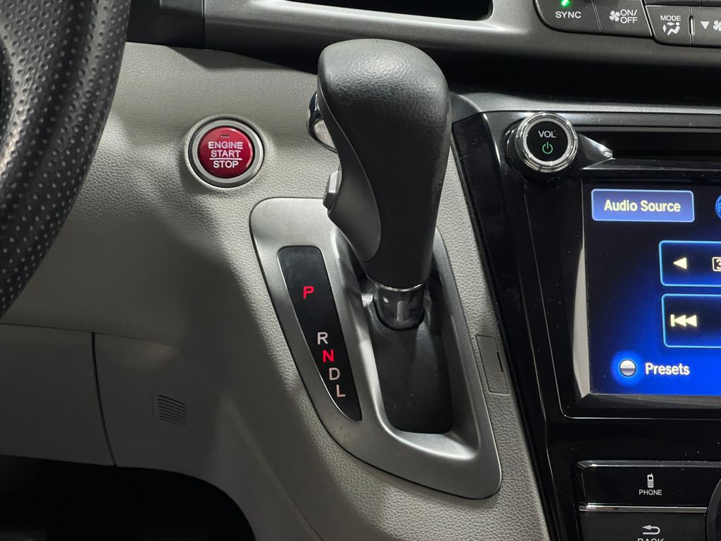 2017 Honda Odyssey Image 27