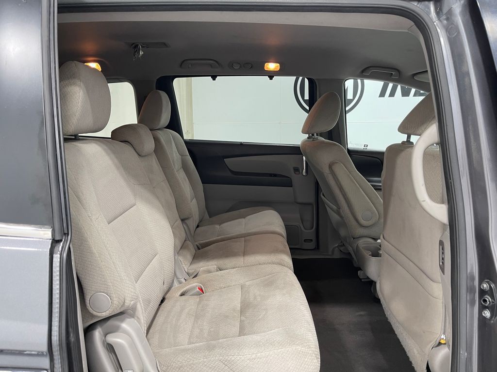 2017 Honda Odyssey Image 31