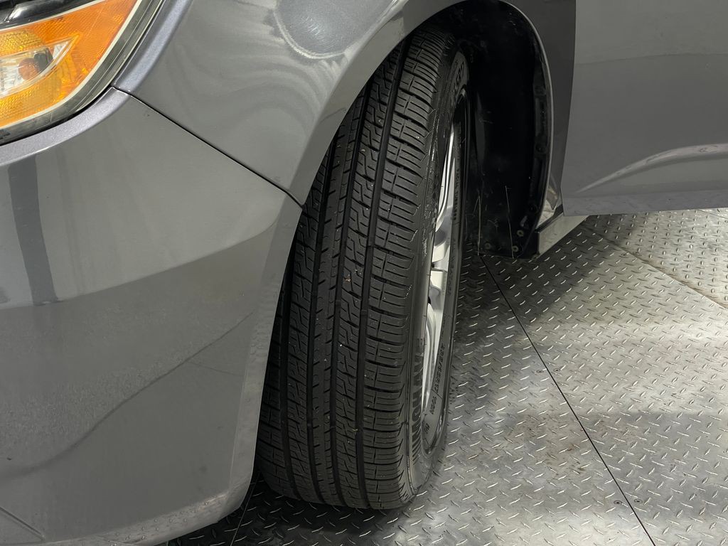 2017 Honda Odyssey Image 36