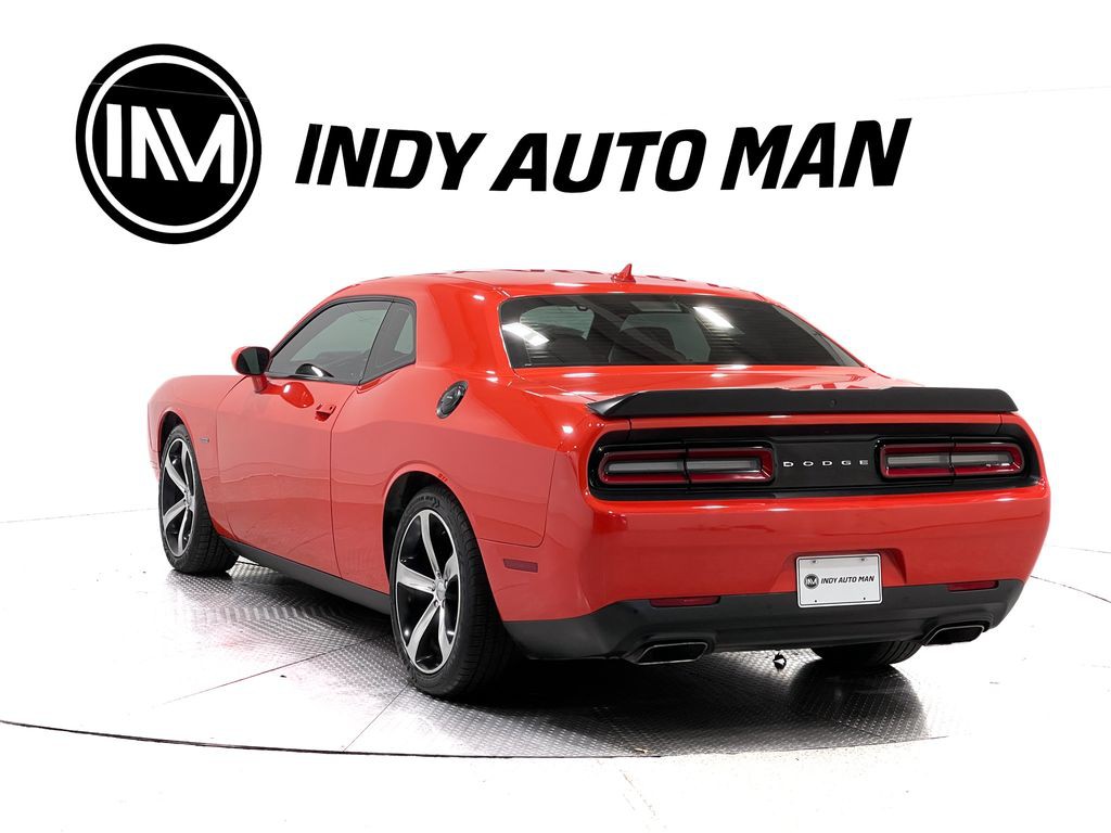 2016 Dodge Challenger Image 6