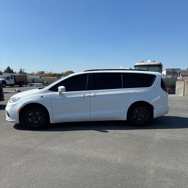2021 Chrysler Pacifica Image 5