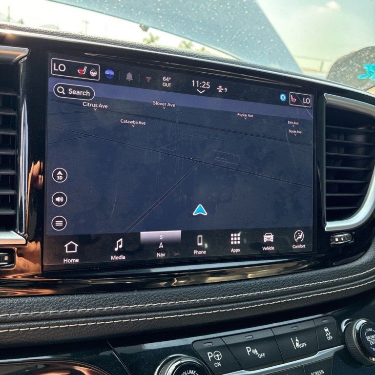 2021 Chrysler Pacifica Image 14