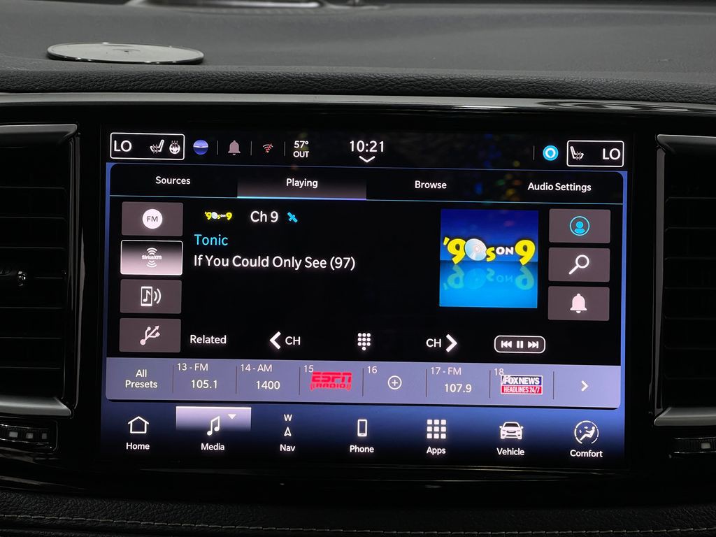 2021 Chrysler Pacifica Image 22