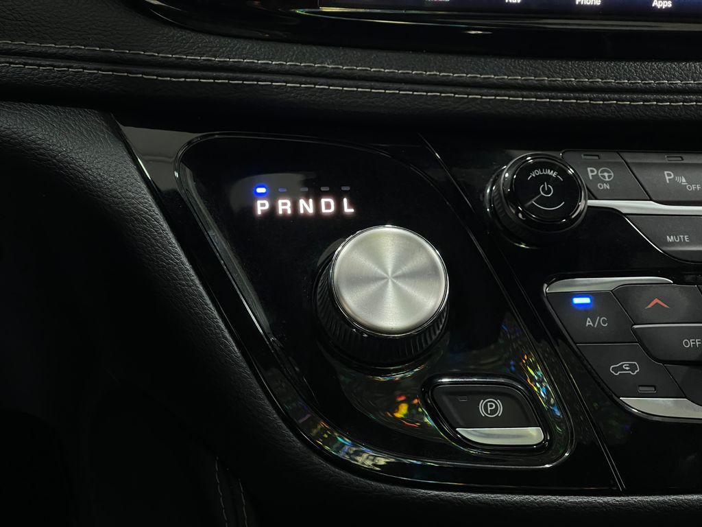 2021 Chrysler Pacifica Image 27