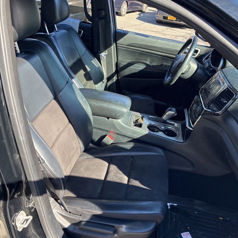 2020 Jeep Grand Cherokee Image 8