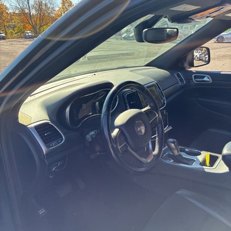 2020 Jeep Grand Cherokee Image 9