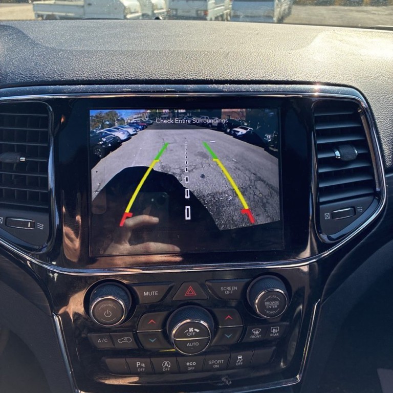 2020 Jeep Grand Cherokee Image 13