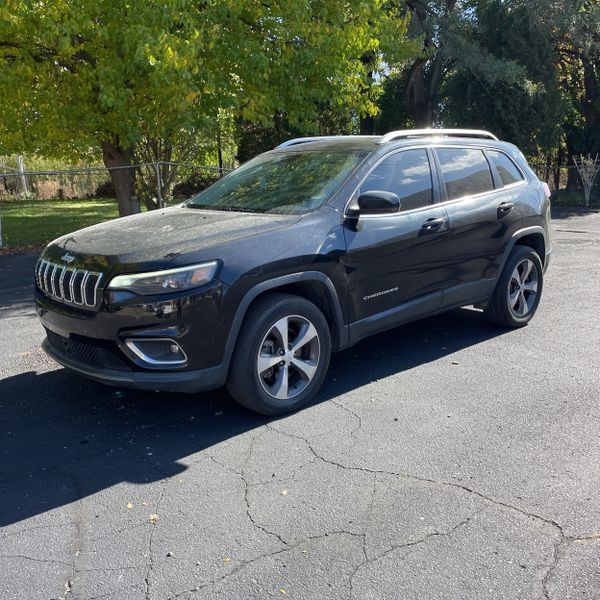 2019 Jeep Cherokee Image 3