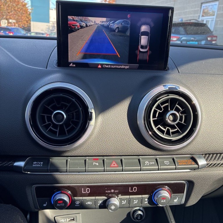 2018 Audi RS 3 Image 14