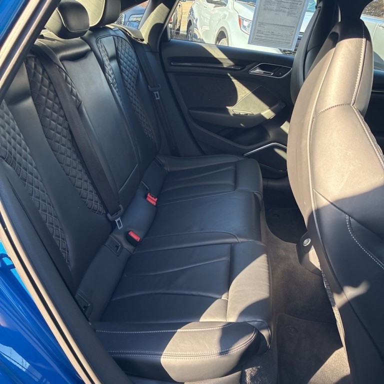 2018 Audi RS 3 Image 17