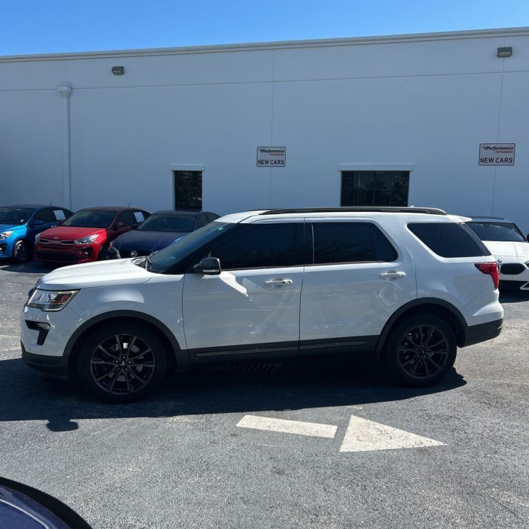 2018 Ford Explorer Image 4