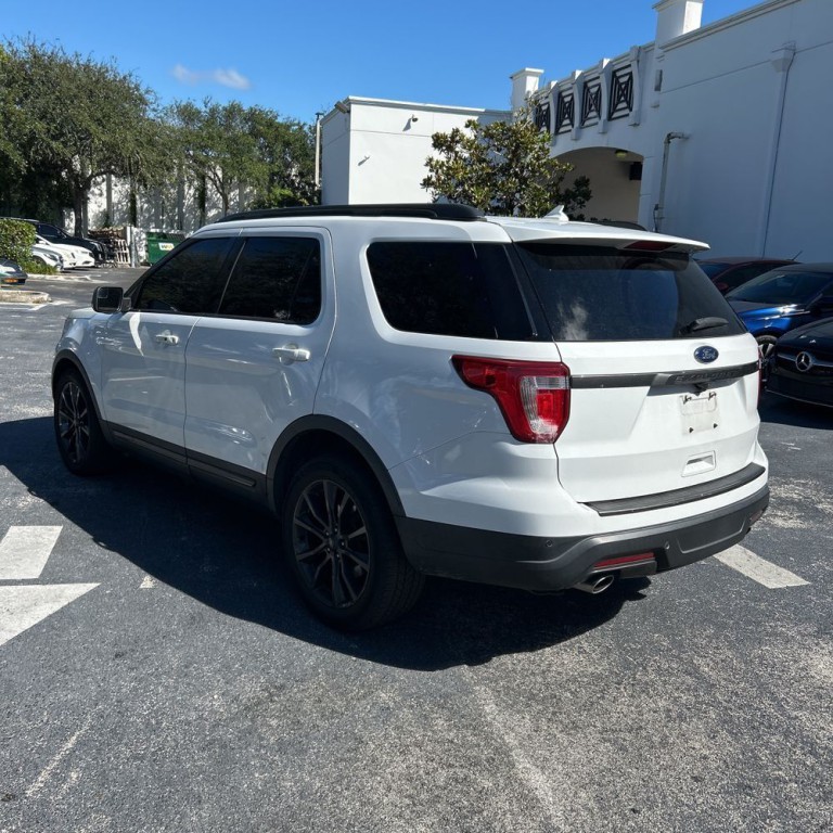2018 Ford Explorer Image 6