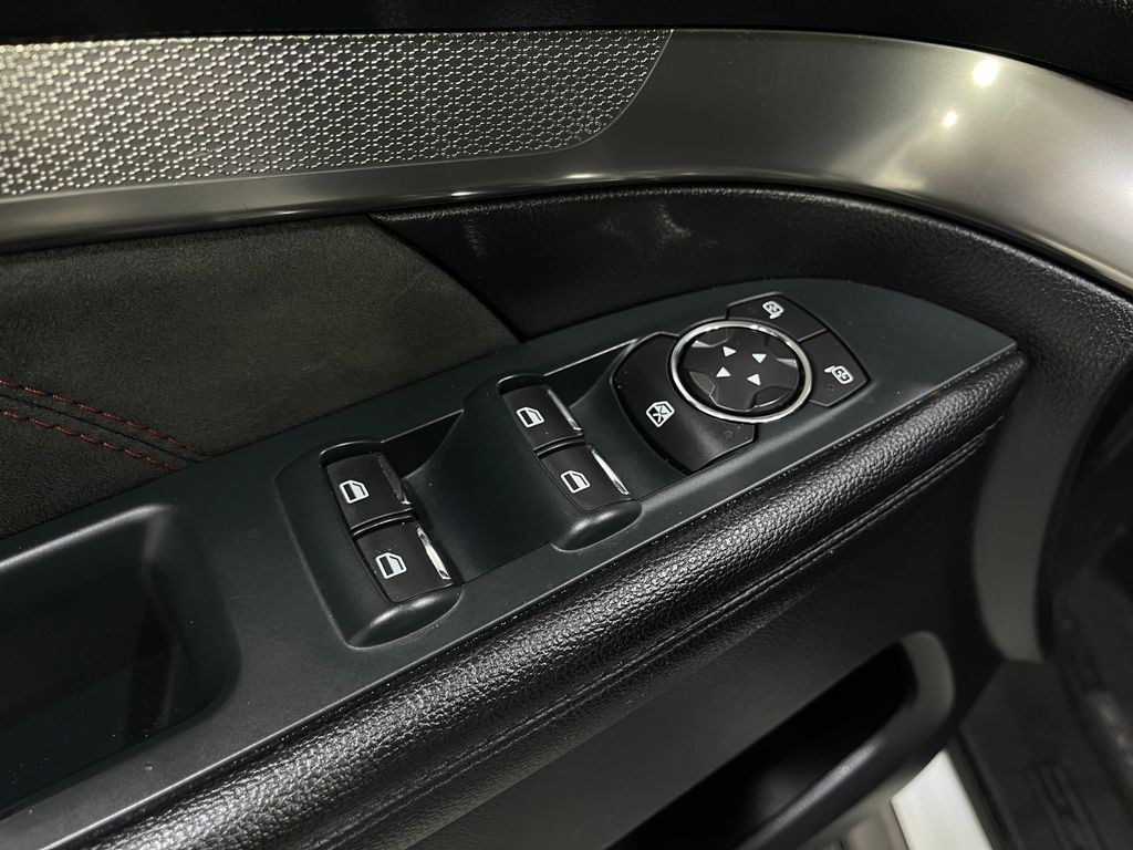 2018 Ford Explorer Image 15