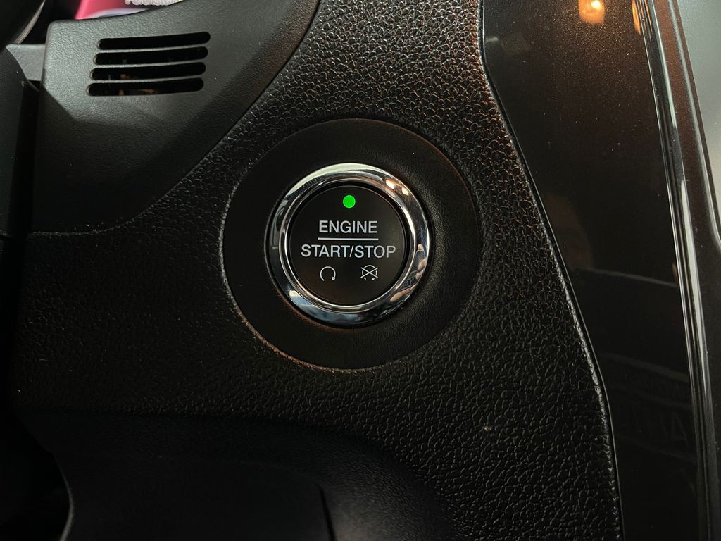 2018 Ford Explorer Image 20