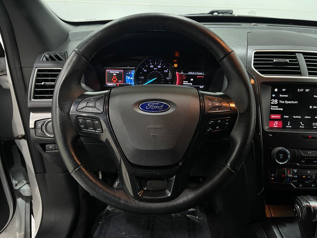 2018 Ford Explorer Image 21