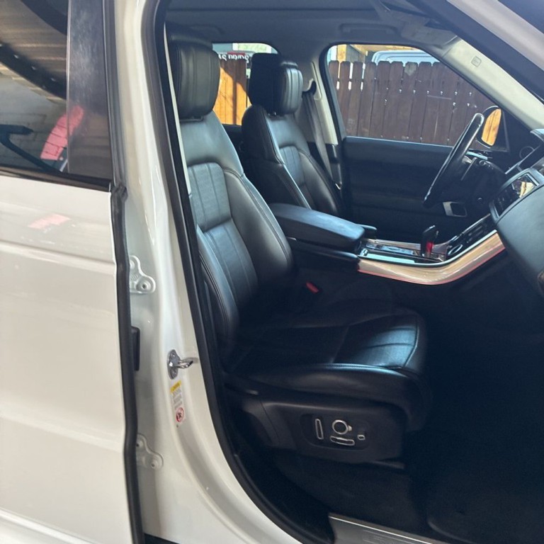 2018 Land Rover Range Rover Sport Image 6