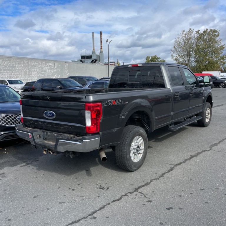 2017 Ford F-250 Image 6