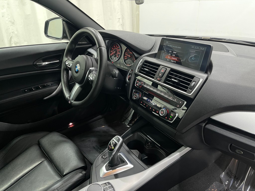 2017 BMW 2 Series Image 20