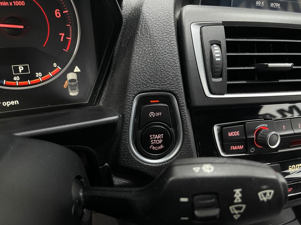 2017 BMW 2 Series Image 21