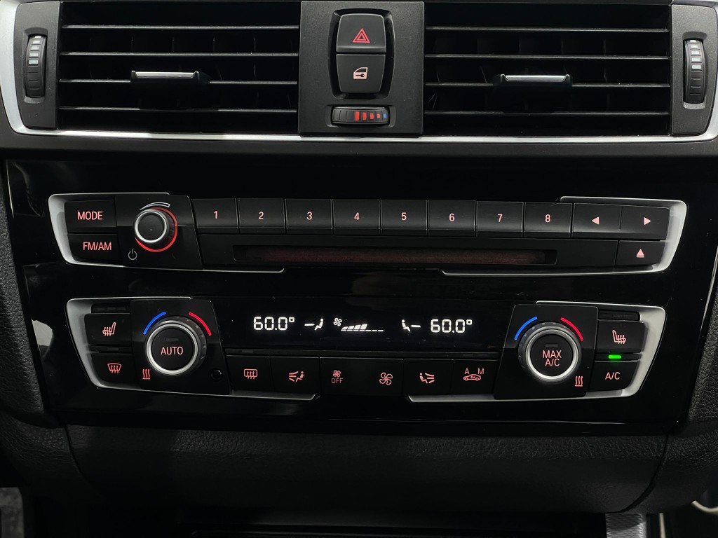 2017 BMW 2 Series Image 25