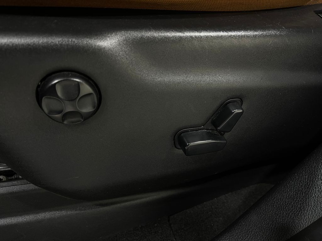 2015 Jeep Grand Cherokee Image 16