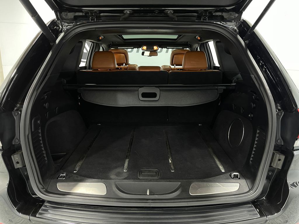 2015 Jeep Grand Cherokee Image 25